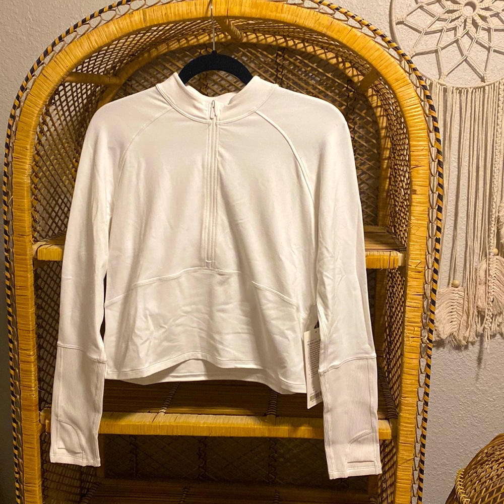 Lululemon Athletica- It’s Rulu Long Sleeve